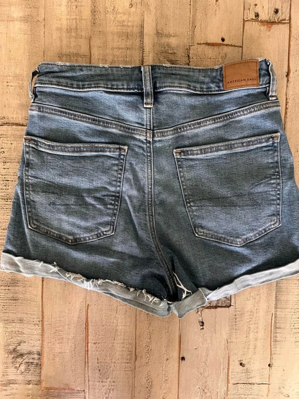 American eagle shorts - Picture 2 of 3